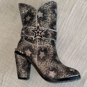 New Dolls Kill Sheriff Shine Cowboy Boots - Starry Silver